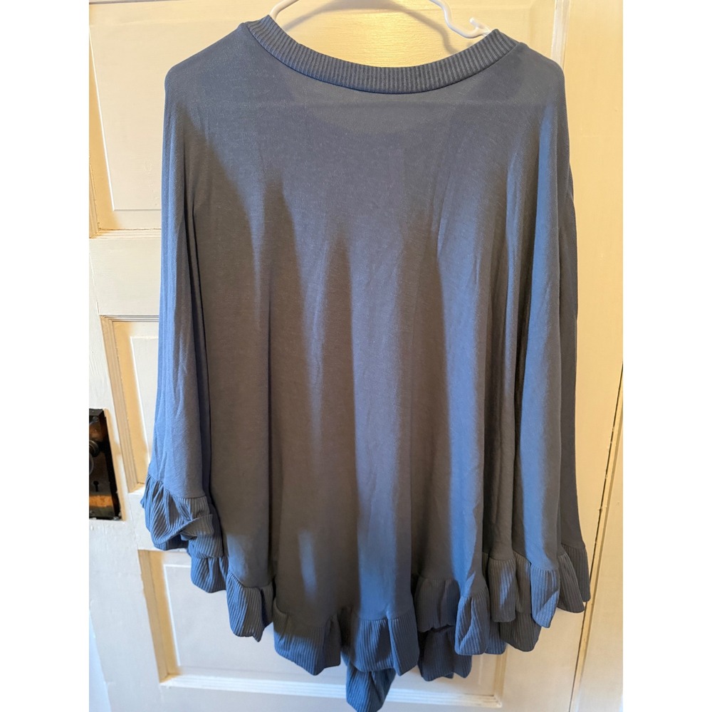 ZENANA OUTFITTERS Women's Blue Ruffle WRAP size Large/XL